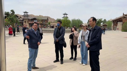 甘肅演藝集團黨委副書記，總經(jīng)理劉小承一行應邀考察調(diào)研臨澤縣文旅演藝項目